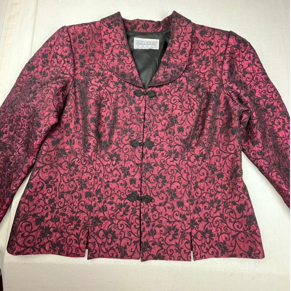 Jessica Howard Woman Blazer Magenta Black Floral Damask Frog Closure Jacket